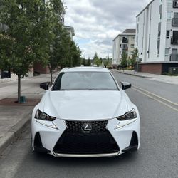 2017 Lexus IS 300