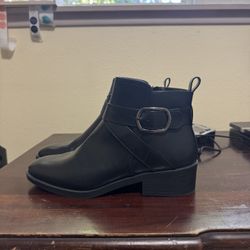 Womens Time & Tru Memory Foam Black Buckle Ankle Boots Size 9
