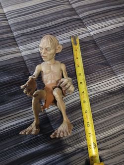 Lord Of The Rings (Gollum) Figure Excellent Condition Articulating 