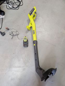 RYOBI ONE+ 18V 10 in. Cordless String Trimmer/Edger with Battery and Charger