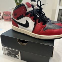 JORDAN 1s (GS)