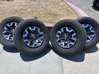 toyota tacoma wheels