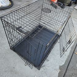 Dog Crate For Med To Large Dog