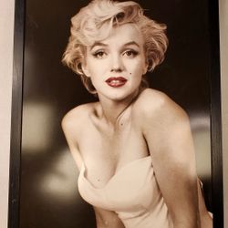 Framed Limited Poster Of Marlyn Monroe