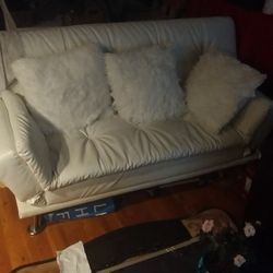 White Clean Futon With Pillows