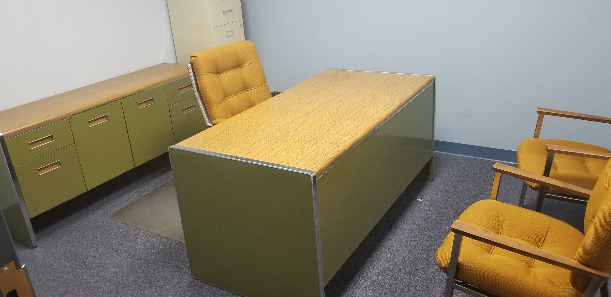 Used office furniture