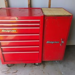 Snap On Tool Box With Side Hutch 