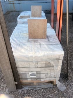 Tile pallet 612sq.ft $500 each