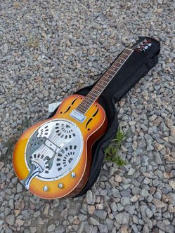 Acoustic-Electric RESONATOR guitar