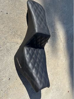 Saddle man 2 up seat for street bob