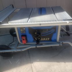 Kobalt 10 In Portable Table Saw
