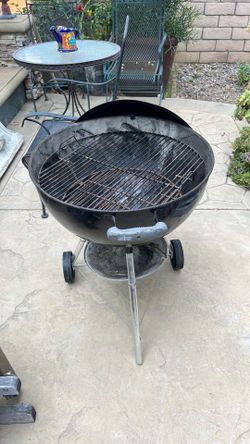 22 inch Weber grill
