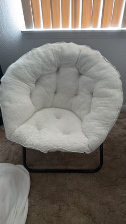 Comfy bedroom chair