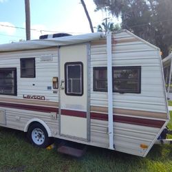 1986 Skyline Layton
