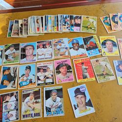 100 + Topps baseball Cards From 50's-60's /Superstar /rc/minor Star /Common $350
