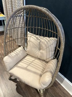 New Child’s Egg Chair