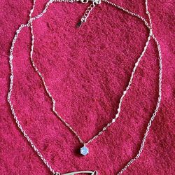 Lot ZIRCONIA STERLING SILVER GOLD TONE NAME TAYLOR 16" NECKLACE ** Zooming Pictures For Details
