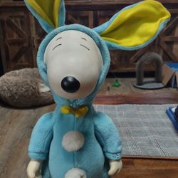 Vintage Easter Snoopy 