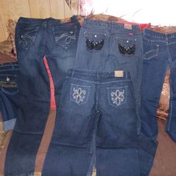 New  Ladies JEANS sizes 10, 11, 12, And 13 For $12 Each