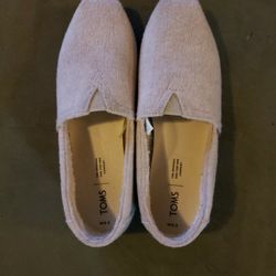 Tom's Day Dreamer Slip On Tan Fuzzy Women's 8.5 Shoes