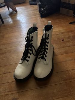 White Womens Boots