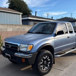 1999 Toyota Tacoma