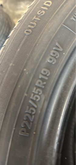 225/55R19