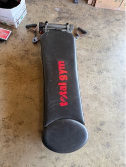 total gym with accessories