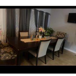 Dinning Table 6 Chairs  