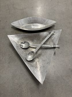 Vintage Serving Set – Trays/Dish & Serving Utensils