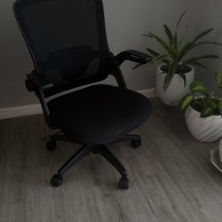 Chair✅very Good Conditions 👌