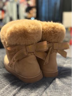 Juicy Couture boots size 7