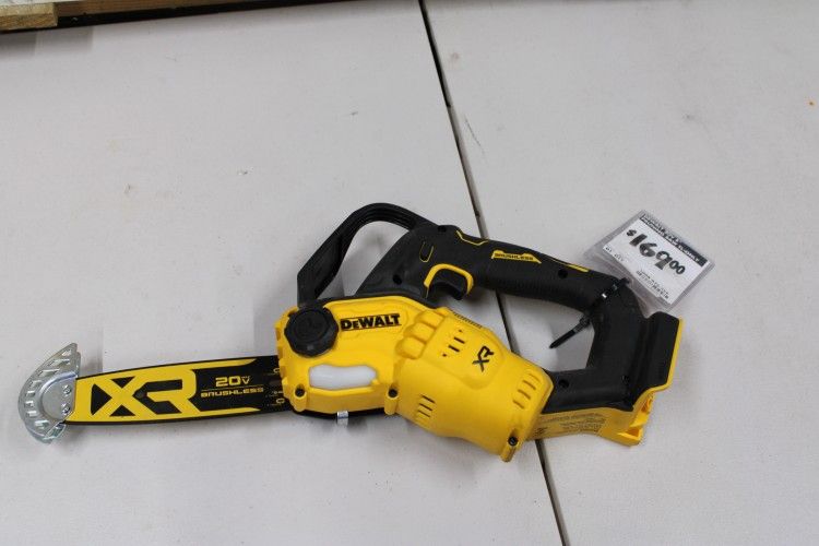 DeWalt handsaw Sierra de mano DeWalt