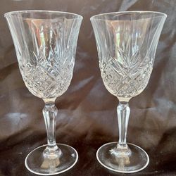  2 Cristal D'Arques France Crystal Wine Glasses 6.5” Diamond  Pattern, Garanti