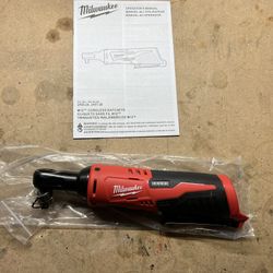 Milwaukee M12 Electric Ratchet 