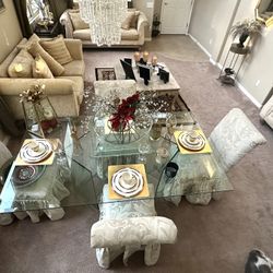 Living/Dining Room Furniture 