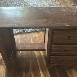 Sedona desk and chair