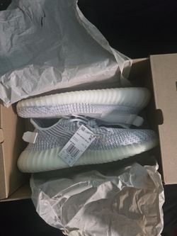 Yeezy 350v2 Static