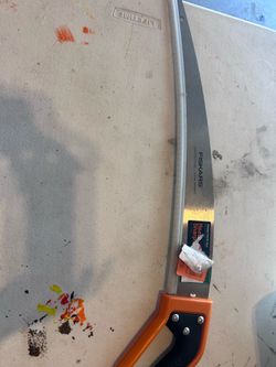 18 in. D-Handled Pruning Saw