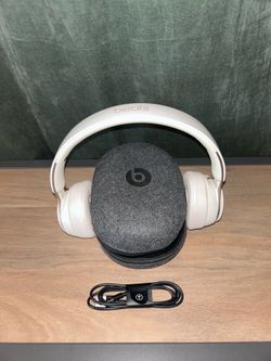 Beats By Dr. Dre Beats Solo Pro Wireless Noise cancelling Headphone Bluetooth with microphone