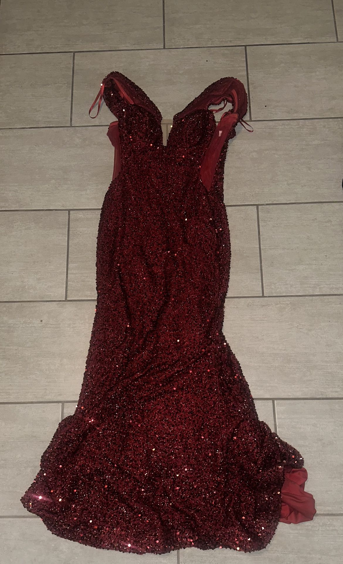 Red prom dress