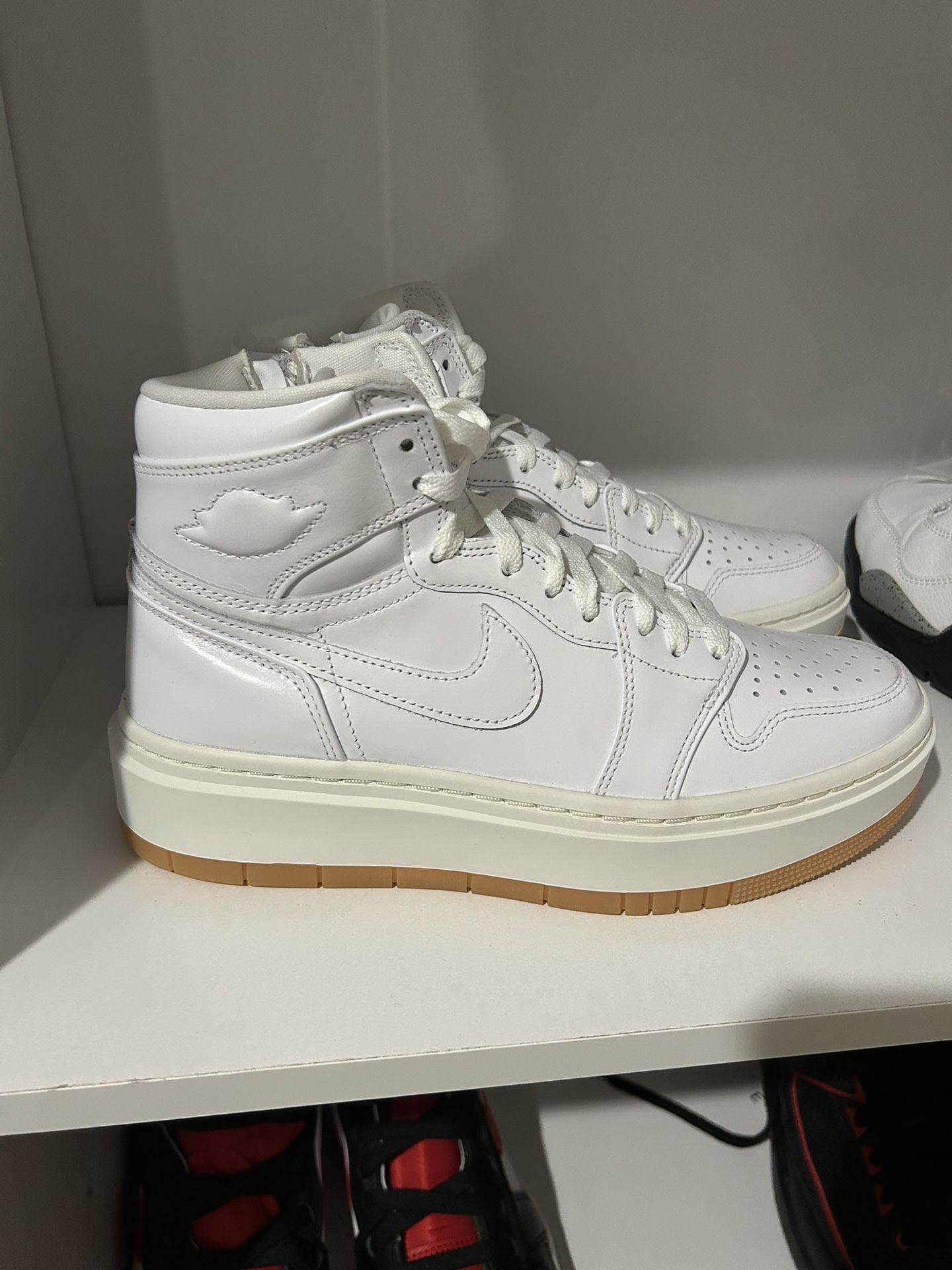 Nike Air Jordan 1 Women 8 1/2