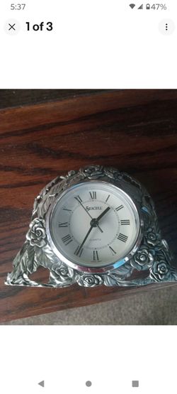 1990 Seagull Desk Clock