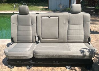 Truck seat