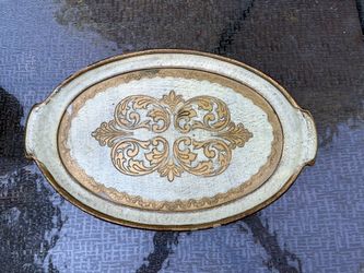 Tissue Box And Matched Wood Plate