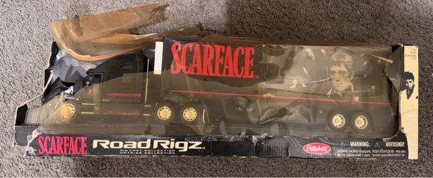 Scarface Road Rigz die-cast Peterbilt semi-truck with trailer, 1:32 scale
