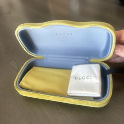 Authentic Gucci Velvet Sunglass Case With Gucci Slip And Cloth