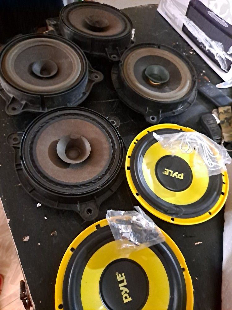 6.5 Door Speakers 