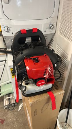 Leaf blower