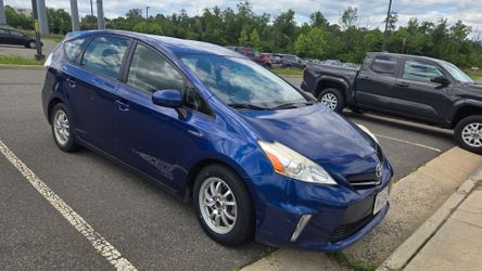 2012 Toyota Prius V